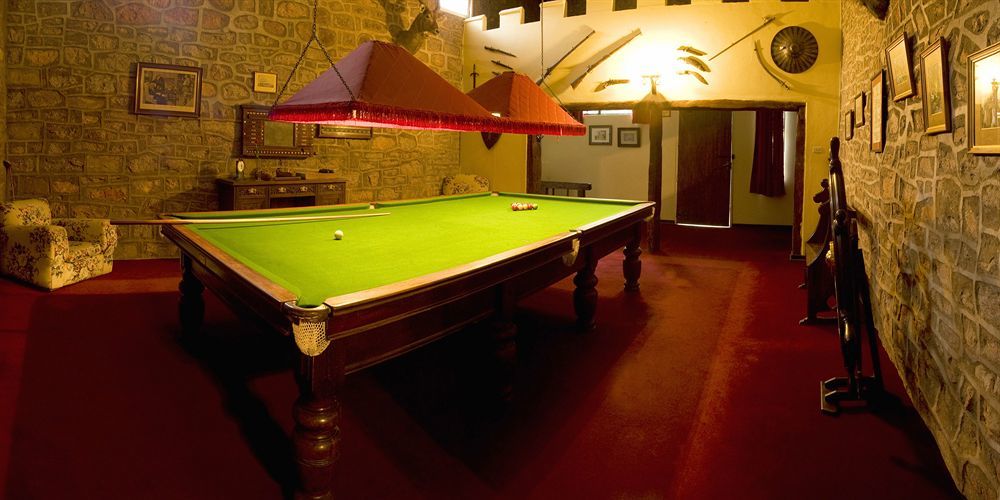 Nesbitt Castle Hotel บูลาวาโย ภายนอก รูปภาพ
